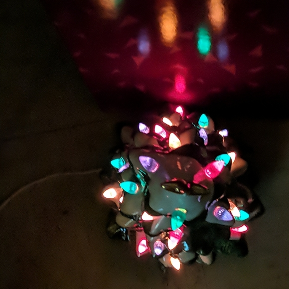 Ceramic Lighted Tree 13" Classic Traditions - Picture 4 of 10